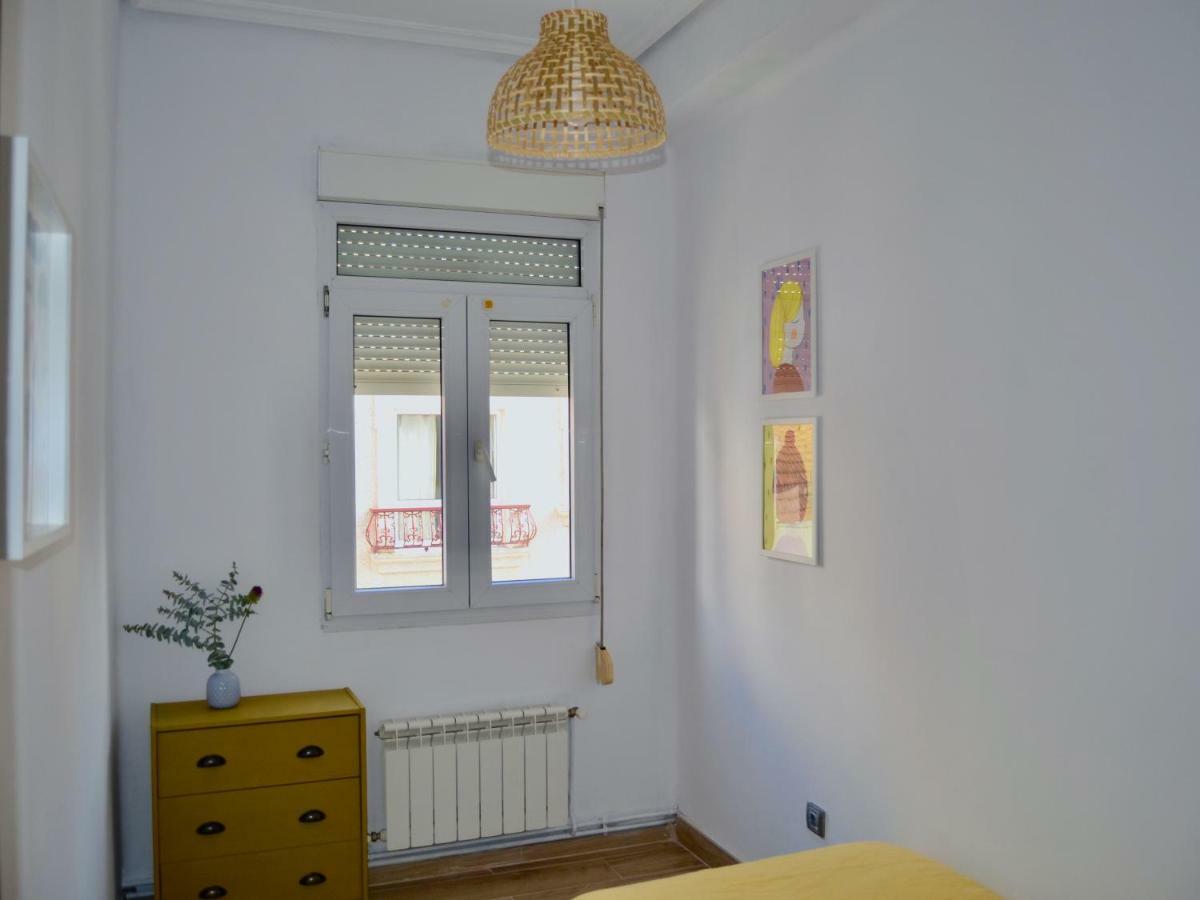 Apartamento Completamente Equipado En Ferrol. 아파트 외부 사진